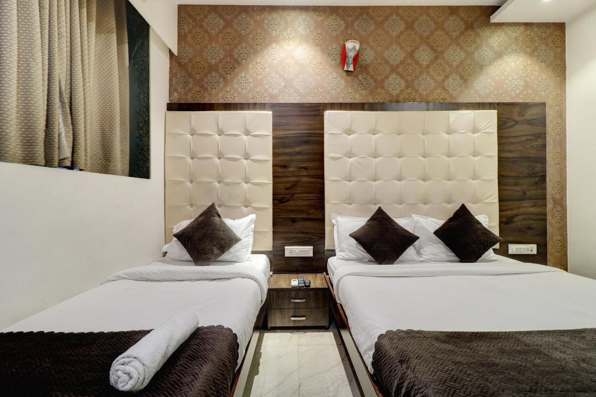 Hotel A. K. International - Fort Bombay Extérieur photo