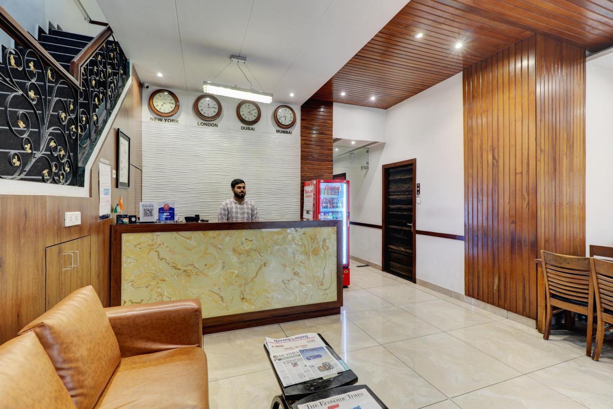 Hotel A. K. International - Fort Bombay Extérieur photo