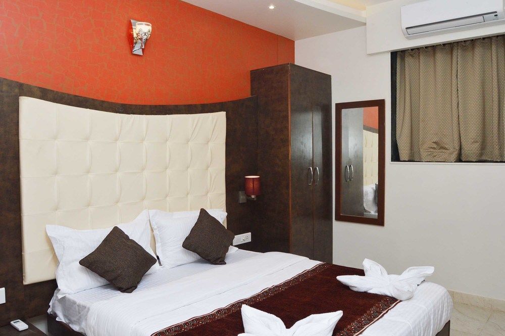 Hotel A. K. International - Fort Bombay Extérieur photo