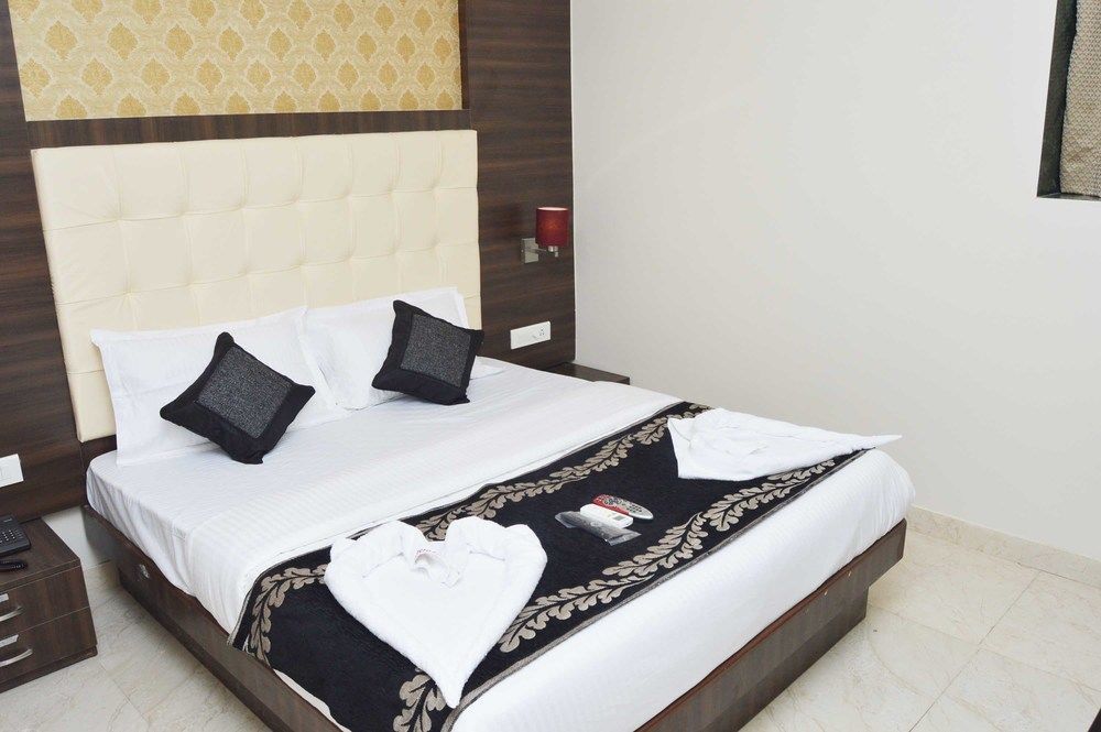 Hotel A. K. International - Fort Bombay Extérieur photo